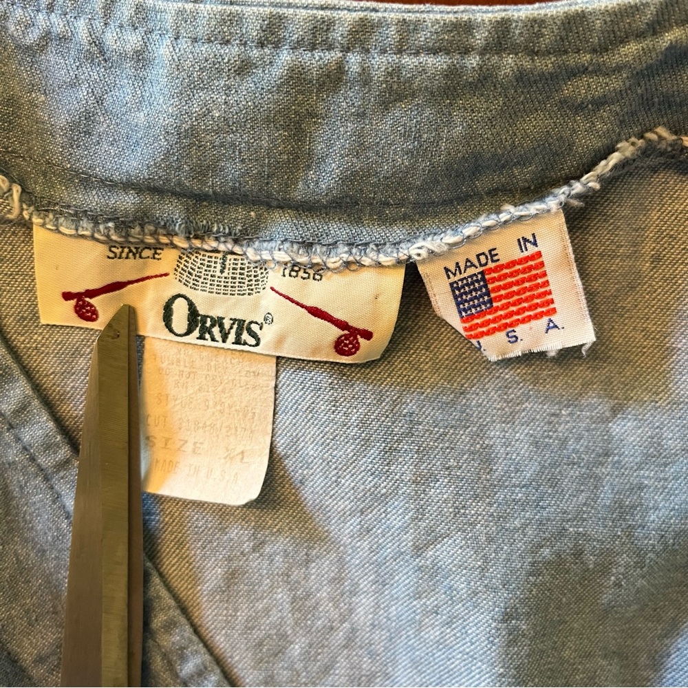 Vintage ORVIS Size XL Denim Tapestry Coastal Scene Vest - Picture 4 of 9